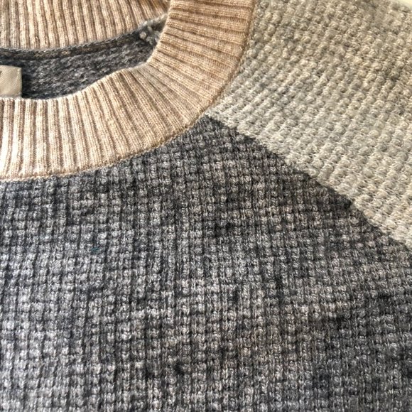 J Crew neutral color block sweater, womens XSmall - Picture 4 of 6